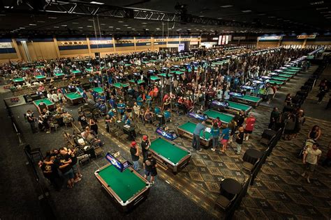 The DIAMOND PRO-AM is the perfect table for "League Players" to enjoy and improve their game. . Apa billiards